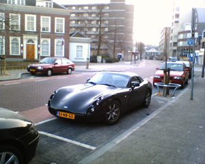 1280x1024 auto buiten