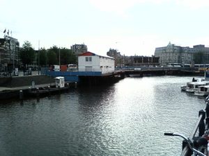 1600x1200 b right side ness Plus5