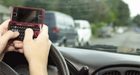 35% gebruikt smartphone tijdens rijden volgens onderzoek