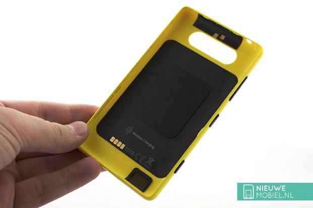 Nokia Lumia 820 batterycover