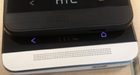 HTC One mini laat zich fotograferen naast grotere broer