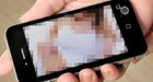 Jongen stuurt per ongeluk sext-bericht naar eigen moeder