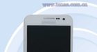 Kleinere Samsung Galaxy A3 drijft boven