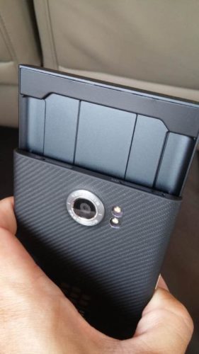 BlackBerry Venice BlackBerry Venice rear open