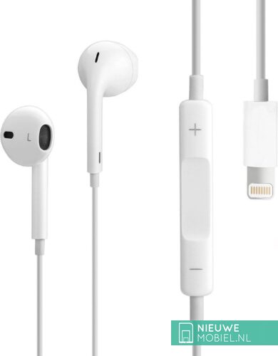 earpods with lightning connector