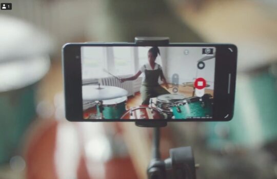Wir sind bereit: die Produktankündigung von Motorola! Aber es ist so viel durchgesickert, dass die Begeisterung gering ist; wir sind die EinzigenðŸ˜'ðŸ˜'
