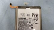 La minore capacità della batteria del Samsung Galaxy S22 sembra confermata