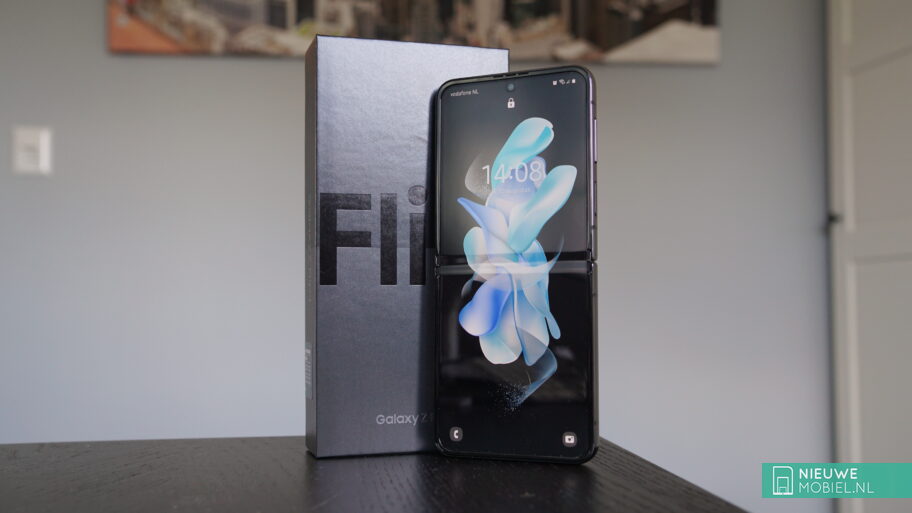 Samsung Galaxy Z Flip 4 review - NieuweMobiel.NL
