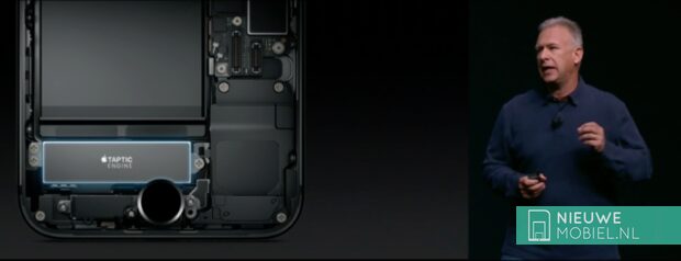 Phil Schiller introduceert de Taptic Engine tijdens Apple's Keynote van de iPhone 7