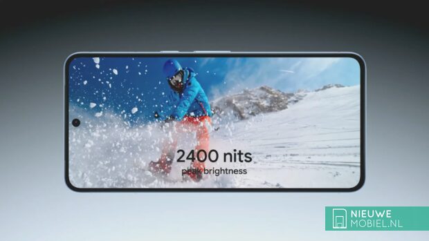 Google Pixel 8 Pro mit 2400 nits hellem Super Actua Display