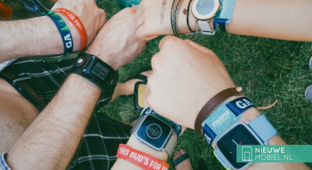 People Wearing Pebble Watches