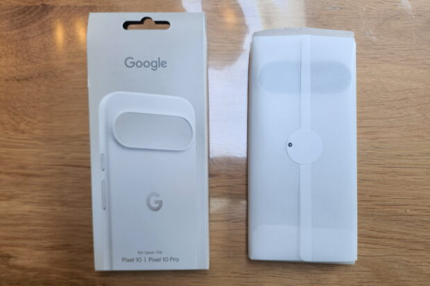 Google Pixelsnap Case from all angles