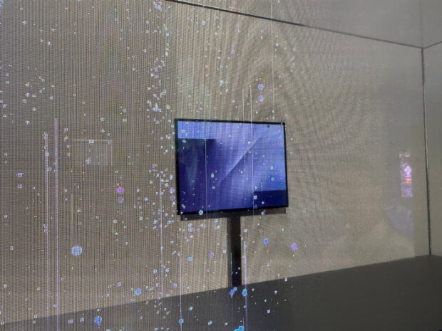 Flere Samsung Galaxy TriFold-bilder