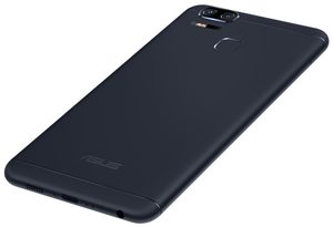 Asus Zenfone Zoom S schwarz Rückseite linke Seite