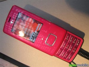 LG KG800 Pink Edition 01