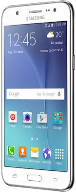 Samsung Galaxy J5 wit voorkant rechterzijkant