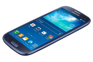 Samsung Galaxy S3 Neo blue tilted ed 2