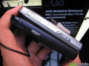 Samsung D900 Blue Edition 4