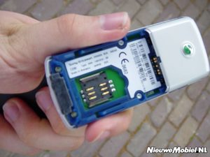 Sony Ericsson T230 11