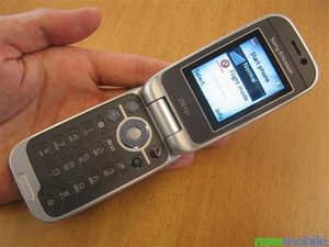 Sony Ericsson Z610i 25