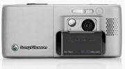 Sony Ericsson shows a new color for the K790i and K800i; the Silver Edition