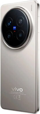 Vivo X200 Pro titanium grijs achterkant linkerzijkant